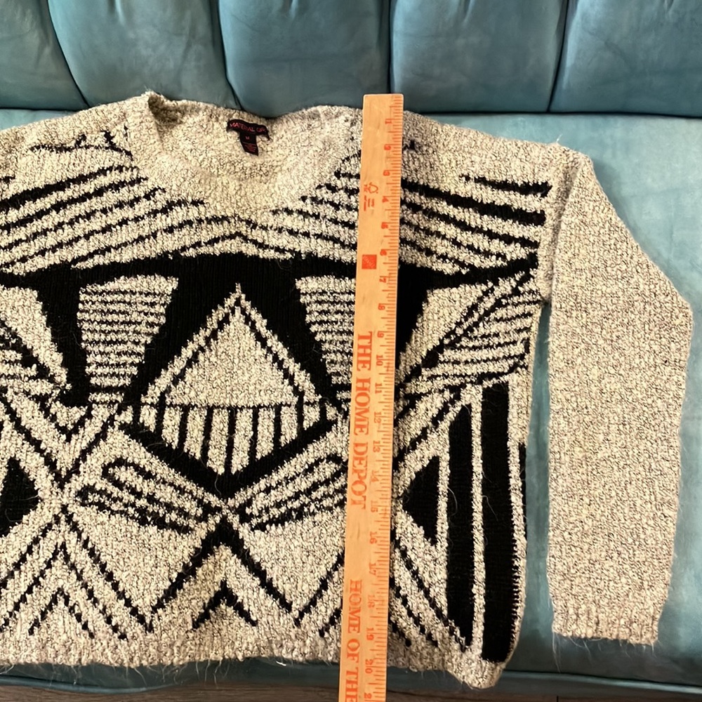 Material Girl Sweater - Picture 4 of 11